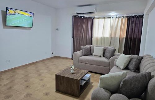 Maracaibo Apartamento | Amplio y cómodo apto Diagonal a URBE