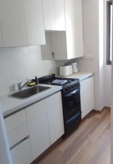 Zona de La Perla Apartamento | Amplio y luminoso monoambiente a 100 mts del mar
