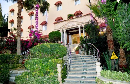 Wadi Musa Hotel | Amra Palace International Hotel