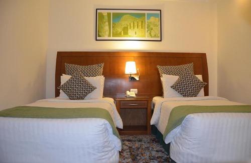 Wadi Musa Hotel | Amra Palace International Hotel