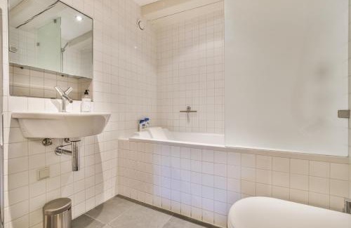 Canal Ring Apartamento | Amsterdam Canal Guest Apartment