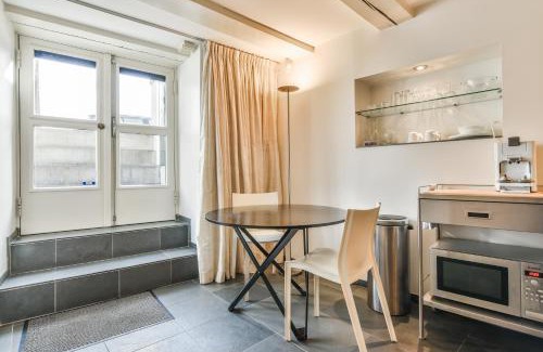 Canal Ring Apartamento | Amsterdam Canal Guest Apartment