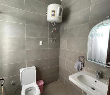 Shurtah al-Dakhlah Chalet De Esquí | Amwaj chalet garden 2bedrooms