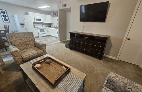 Brighton Casa | Amy's Country Cottage 3BR/2BA