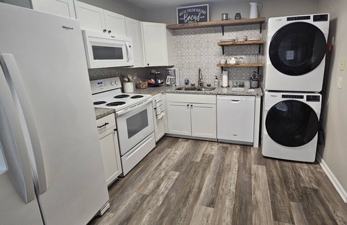 Brighton Casa | Amy's Country Cottage 3BR/2BA