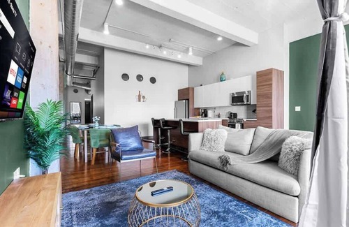 Cedars Apartamento | Amyfinehouse | Breakfast + Valet + Near Convention