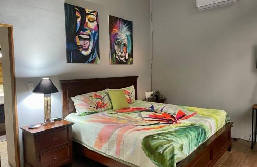 Manuel Antonio Casa | An abundance of wildlife at Jungle Glory Home Abajo