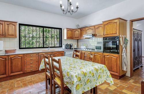 Sao Clemente Villa | An adorable and spacious villa with stunning coastline and countryside views.