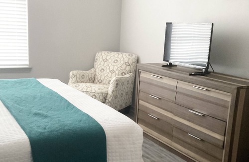 Westchase Apartamento | An Amazing 2 bedroom/2 full Bath Unit with Desk -, 15 min