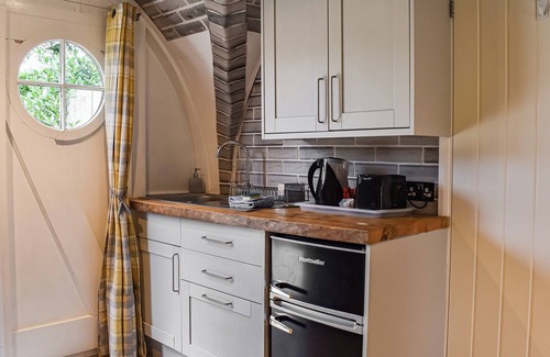 Elmsted Cabaña | Alojamiento de 1 habitaciones en Hastingleigh, near Ashford