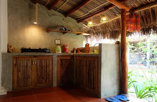 Cam An Hotel | An Bang Beach Hideaway Homestay
