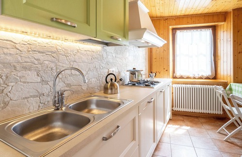 Lateis Apartamento | An elegant and cozy retreat for your lake getaway