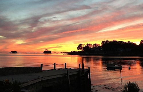 Stony Creek Casa | An Elegant and Secluded Home Overlooking Long Island Sound and Thimble Islands