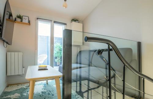 Parc-de-Montsouris Apartamento | An Enchanting Parisian hideaway