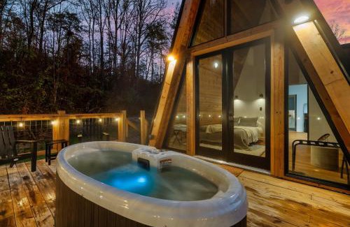 Sevierville Casa | An Escape to the Forest, A Smoky Mountain A-Frame Cabin, Couple's Romantic Get-away!