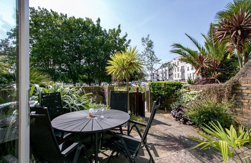 Malahide Apartamento | Ubicación perfecta cerca de pubs, tiendas, playa.