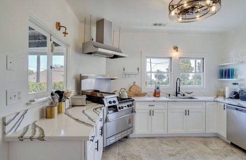 Upland Casa | An Exquisite Vintage Rare Historical Ranch House!