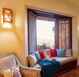 The Mall Road Villa | An extraordinary 6-Bedroom Bungalow in Barlowganj, Mussoorie