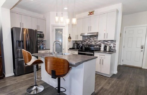 Winnipeg Casa | An Extremely Awesome House