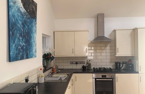 St. Buryan Cabaña | An Hava - A haven in West Cornwall close to beautiful beaches and hidden coves.