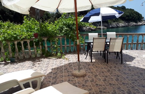 Utjeha Hladna Uvala Casa | Un lugar ideal para descansar y pescar en la espuma del mar.
