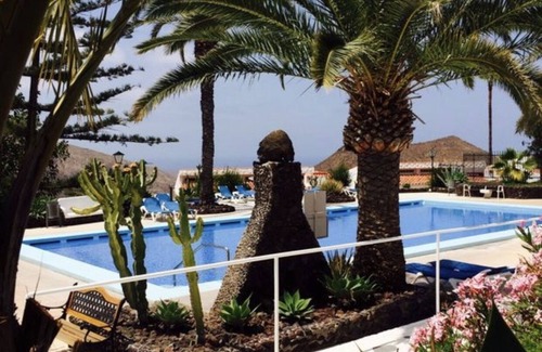 Chayofa Casa | Un oasis idílico en el sur de Tenerife entre montañas y vistas al mar.