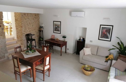 Mazzarino Otro | An Oasis of History and Relaxation