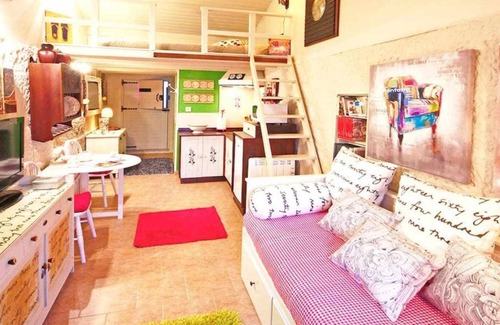 Combarro Casa | Antiguo almacén de sal encima del mar.