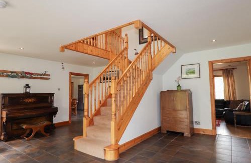 Newtonmore Casa | An Torr