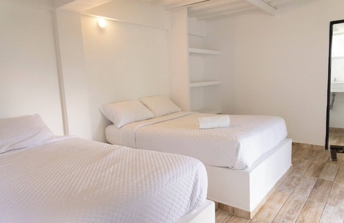 El Jazmin Complejo | Anahari Centro Wellness