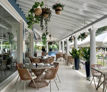 Korinos Hotel | Anais Hotel