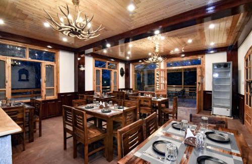 New Manali Hotel | Anand Vilas Retreat By THC Hotels - Manali