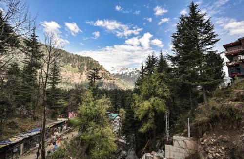 New Manali Hotel | Anand Vilas Retreat By THC Hotels - Manali
