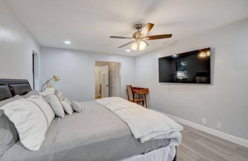 Lake Worth Casa | Ananda Farmhouse and Retreat.