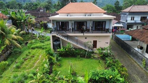 Sidemen Casa | Anantalla Homestay