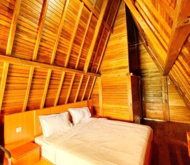 Ambarita Hotel | ANARA VILLA SAMOSIR MANAGED BY 3 SMART HOTEL