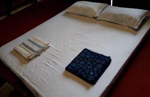 Hireguthi Complejo | Anariya at Gokarna