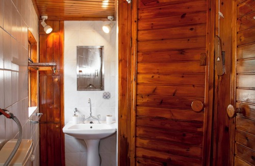 Strovles Casa | Anastasia Country Home