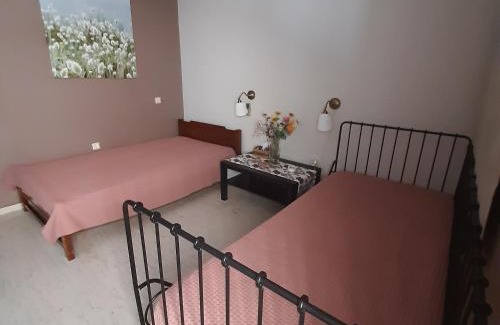 Monemvasia Cama Y Desayuno | Anatoli Studios