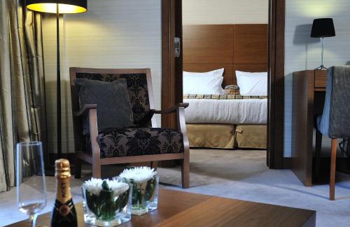 Vardaris Hotel | Anatolia Hotel