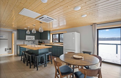 Pequot Lakes Cabina | Anchor Bay-Feet from water's edge|Deck|Grill|
