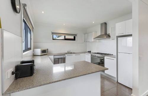 Cowes Otro | Anchor Belle Holiday Park