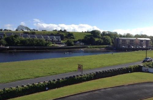 Newport Cama Y Desayuno | Anchor House Accommodation Room Only