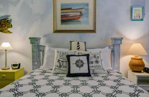 Historic District Cama Y Desayuno | Anchor Inn NSB Bed and Breakfast