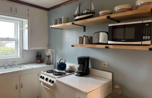 Long Beach Cabaña | Anchorage Cottages Unit 4 Dog Friendly and close to the beach