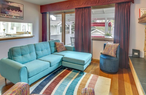 Northeast Anchorage Casa | Anchorage Retreat: Walk to Cheney Lake Park!