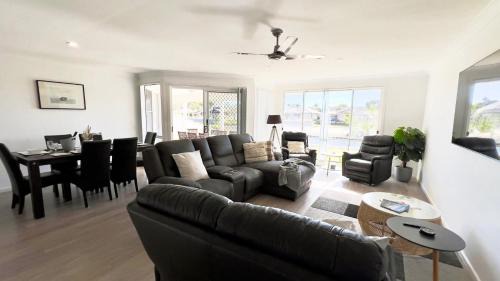 Yamba Casa | Anchorage Waterfront unit in Yamba