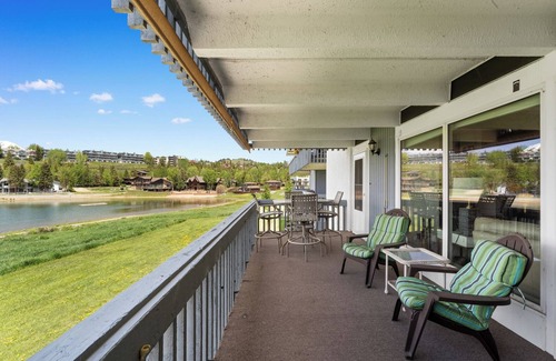 Dillon Apartamento | Anchorage West Condos Building 10, Unit #105