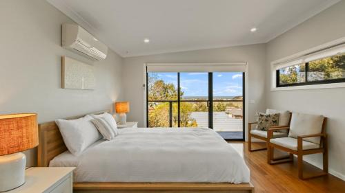 Lakes Entrance Casa | Anchored on Capes