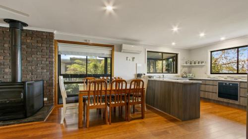 Lakes Entrance Casa | Anchored on Capes